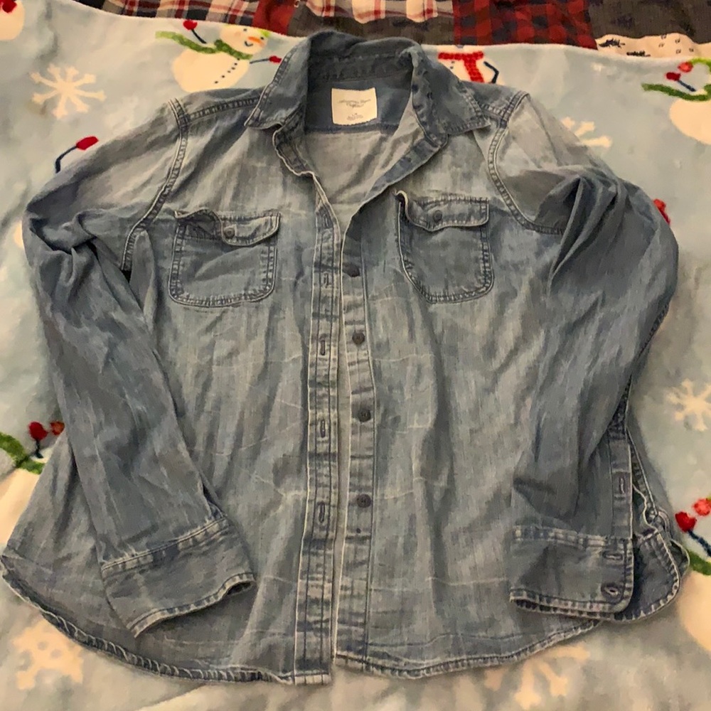 American Eagle Jean shirt